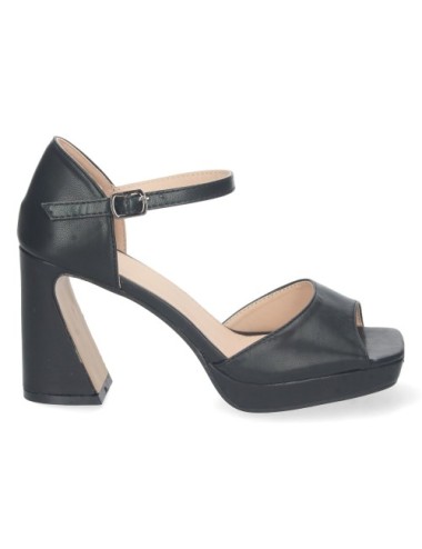 W18-75-Negro